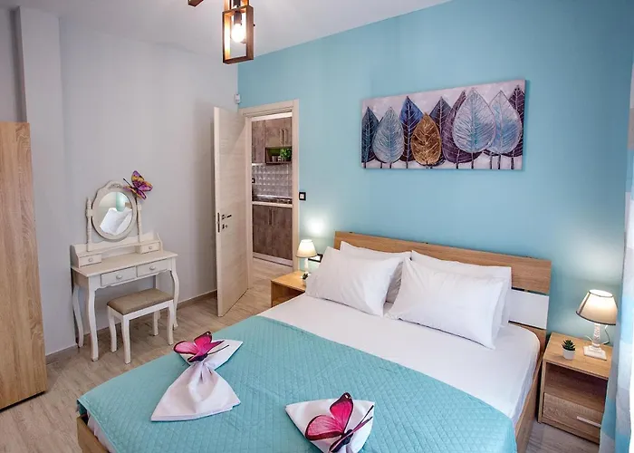 Happy Mini Suites